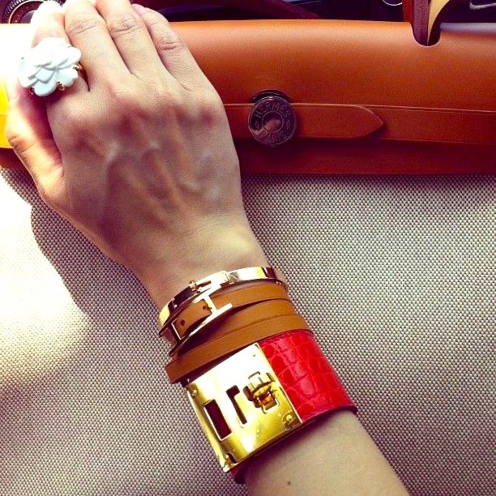 SOLD HERMÈS Kelly Dog Extreme cuff red alligator gold - Picture 12 of 12